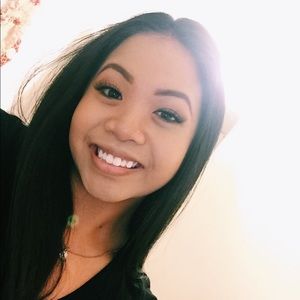 Meet your Posher, Pauline